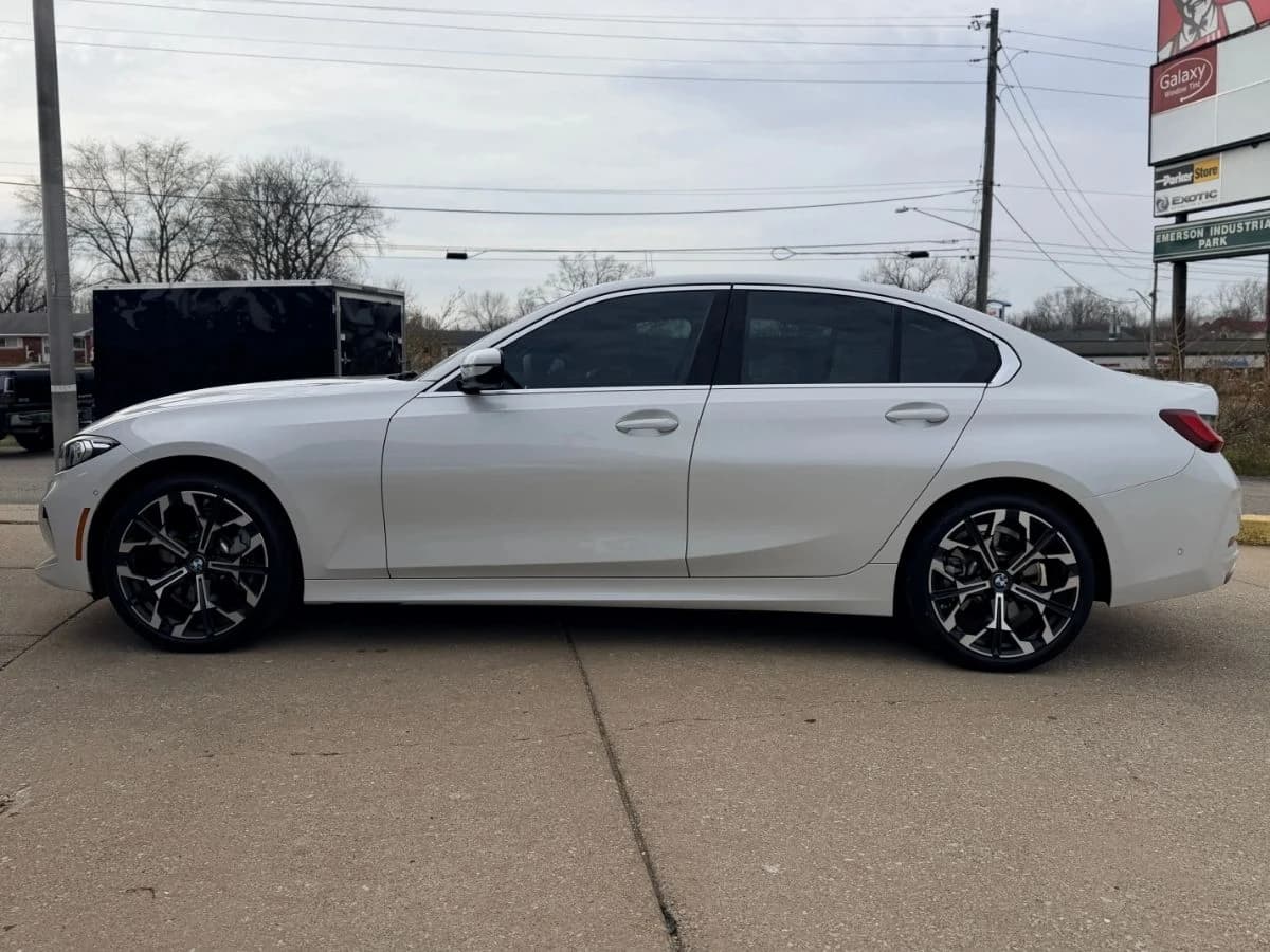 How to Remove Window Tint (And When to Let a Pro Do It)
